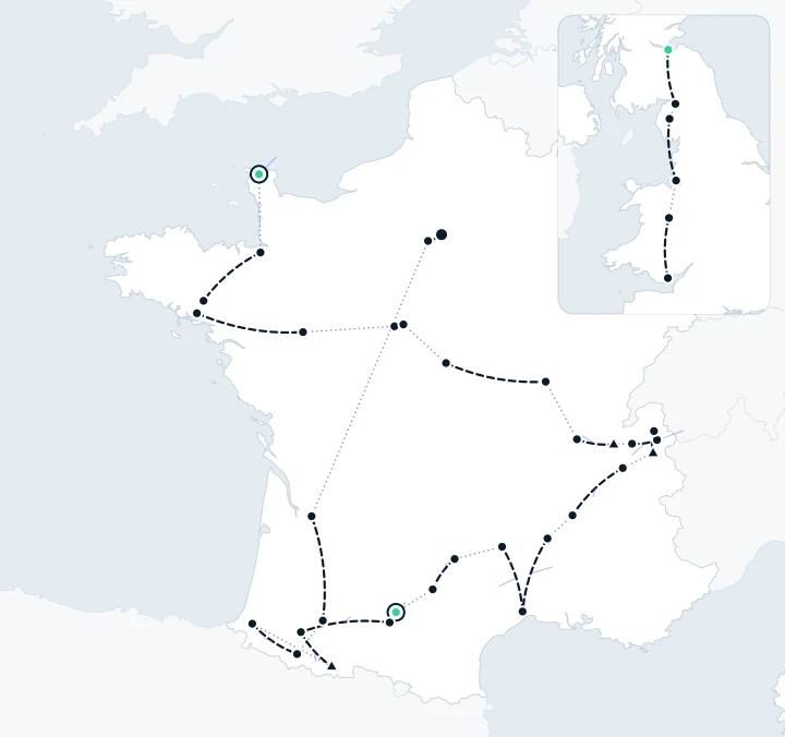 Map of the Tour de France 2027 route: the Grand Départ in Edinburgh and three stages in Scotland, England and Wales (inset), then France from Cherbourg-en-Cotentin to Paris Champs-Élysées, with each of the 21 stages numbered and the three summit finishes marked.